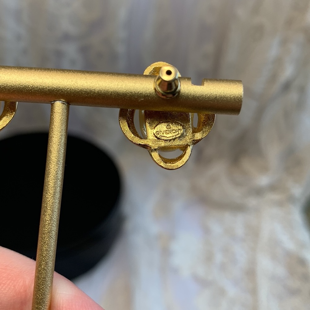 Authentic Vintage Givenchy Faux Pearl Stud Earrings - Picture 7 of 14